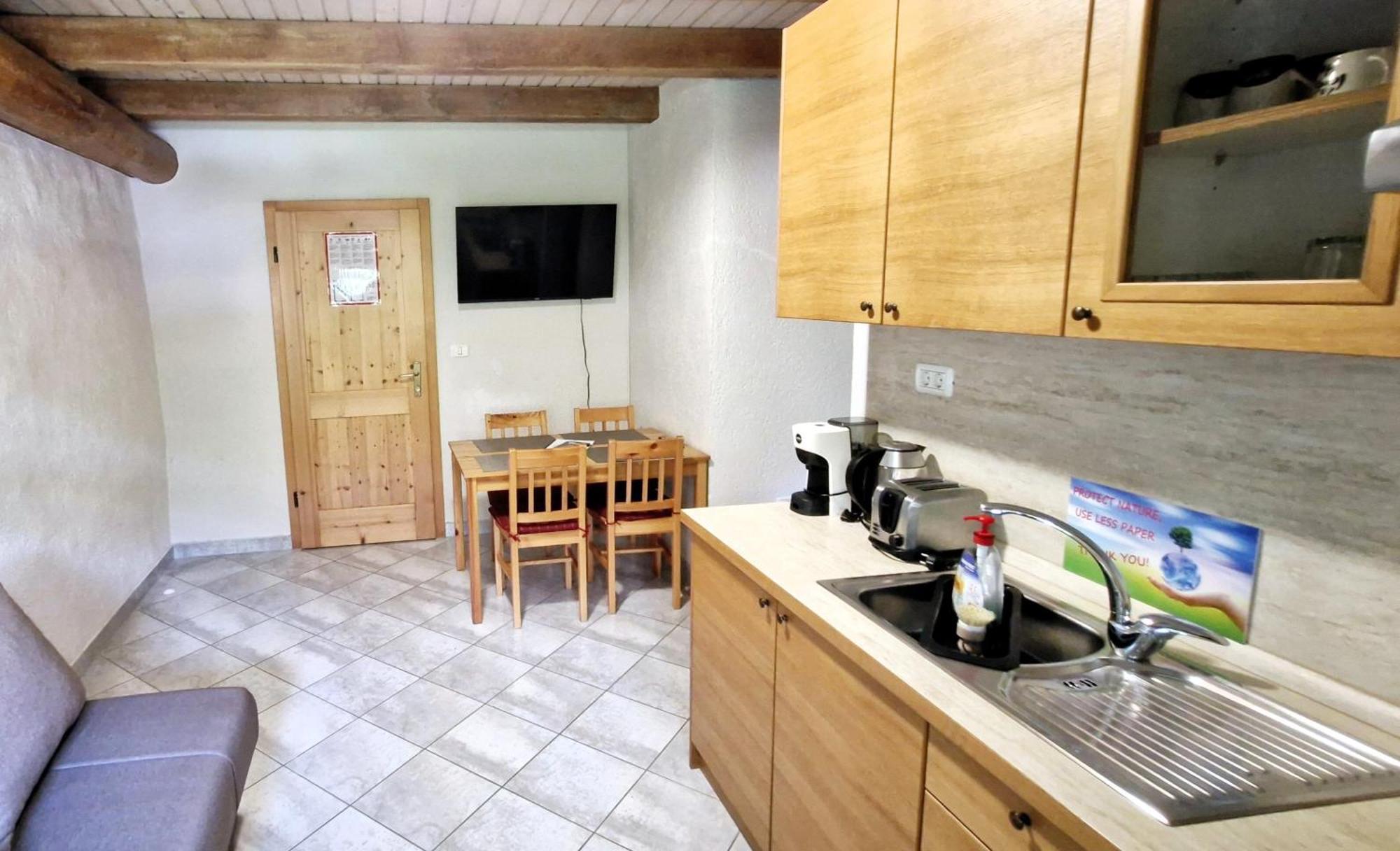 Guesthouse Idila Pod Nanosom Senozece Exteriér fotografie